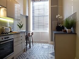 Claremont The Corson