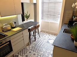 Claremont The Corson