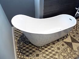 Claremont The Corson