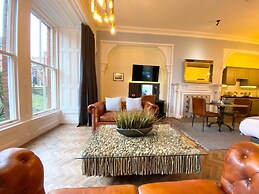 Claremont The Deakin