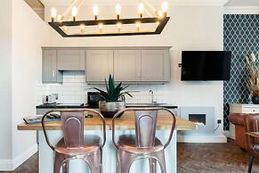 Claremont The Heaton