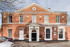 Claremont The Heaton