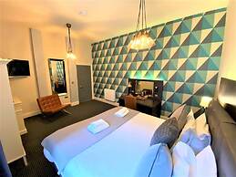 Claremont The Leeming