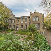 b Hill Cottage Haworth