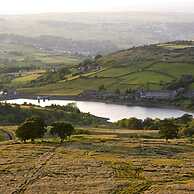 b Hill Cottage Haworth