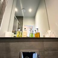 Claremont The Waterhouse