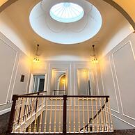 Claremont The Waterhouse