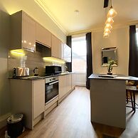 Claremont The Waterhouse