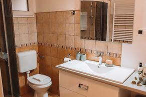 Apartment With Atrium Anabela