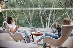 FlowEdge Riverside Getaway