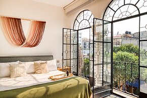 Santa Casa by Tasman