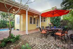 Casa Paradiso 3bd 2ba Private Pool and Cabana