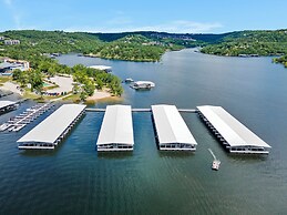 Rock Lane Resort & Marina