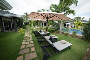 Alona Royal Palm Resort