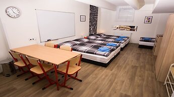 School Apartment by metro stop Vyšehrad