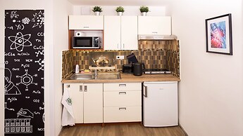 School Apartment by metro stop Vyšehrad