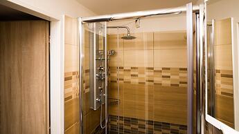 School Apartment by metro stop Vyšehrad