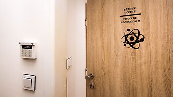 School Apartment by metro stop Vyšehrad