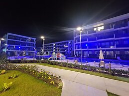 Flat luxo com varanda gourmet no Makia