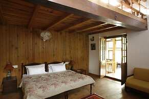 Two Chimney, Gethia, Nainital
