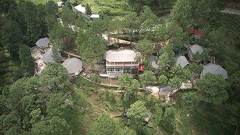 The Woods Retreat