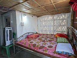 Mousuni The Dolphin Camp