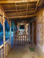 Mousuni The Dolphin Camp