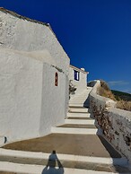 Maeiz Skopelos