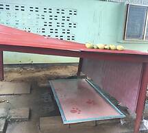 Unu Pikin Guesthouse