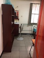 Unu Pikin Guesthouse