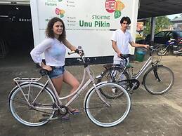 Unu Pikin Guesthouse