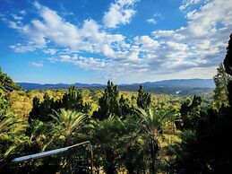 Phuphamok Valley Resort