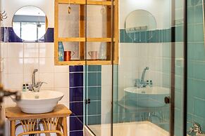 Allenby Artsy Stay by Sea N' Rent