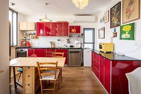 Allenby Artsy Stay by Sea N' Rent