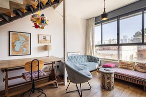 Allenby Artsy Stay by Sea N' Rent