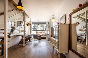 Allenby Artsy Stay by Sea N' Rent