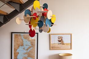 Allenby Artsy Stay by Sea N' Rent