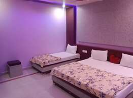 Ma Parvati residency