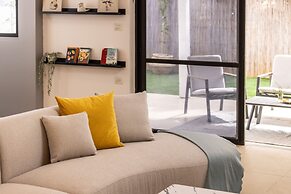 Poleg Serenity Villa by Sea N' Rent