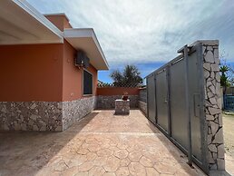 Villetta Del Mare Close To The Seaside