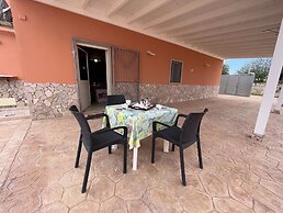 Villetta Del Mare Close To The Seaside