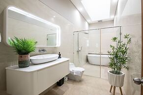 Luxury PrivatePoolVilla Lumiere Dewi Sri