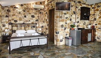 Agrilia Koromili Retreat