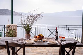 Agrilia Koromili Retreat