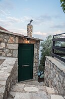 Agrilia Koromili Retreat