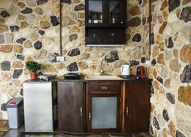 Agrilia Koromili Retreat