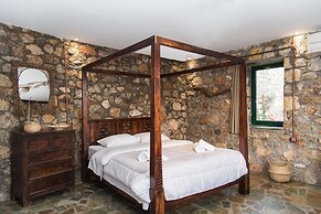 Agrilia Koromili Retreat