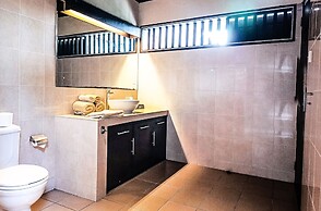 Tanjung Lima Villa Legian