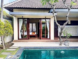 Tanjung Lima Villa Legian