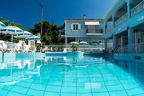 Anna's Studios & Apartments